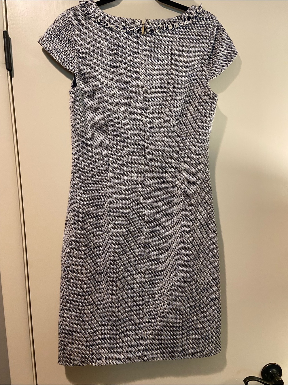 Karl Lagerfeld Navy & White Tweed Shift Dress sz 4 - Picture 7 of 10